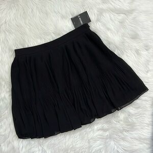 🆕 FOREVER 21 black layered sheer skater skirt M